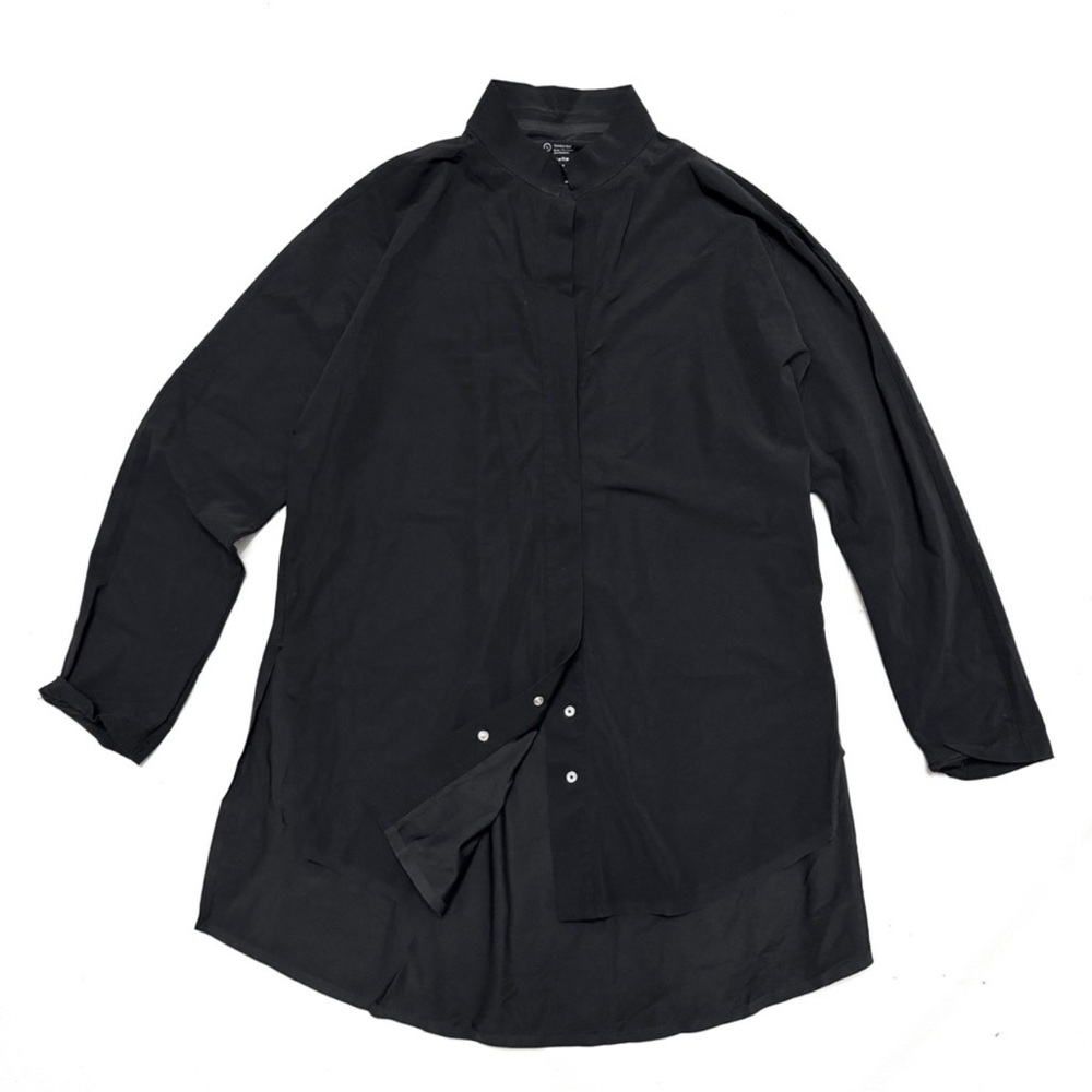 A Day Sz XL Something Borrowed Shirt
Black Snap - Picture 13 of 13